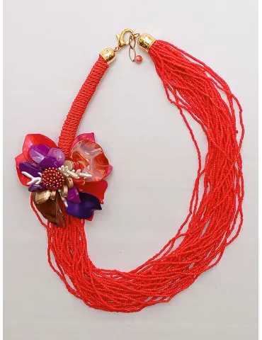 Handmade rigid short necklace with pearl worked flower 2