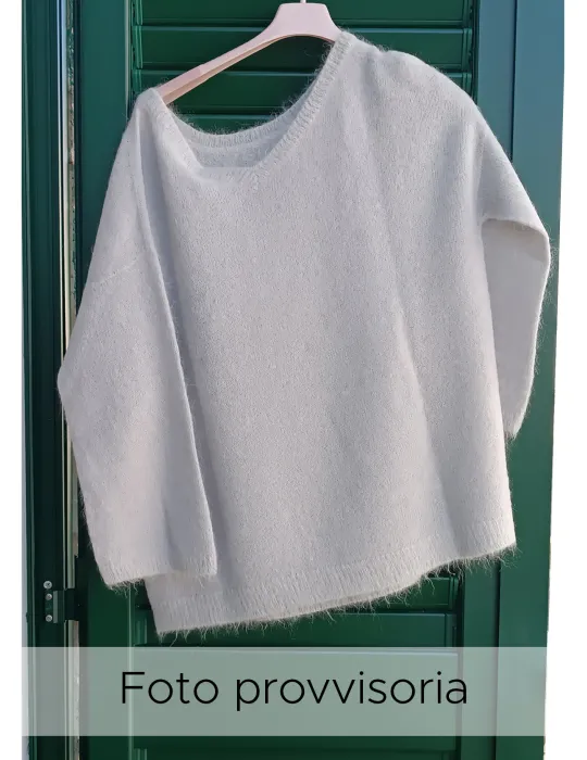 Volpato Italian Luxury Knitwear | Pearl grey sweater with rhinestones