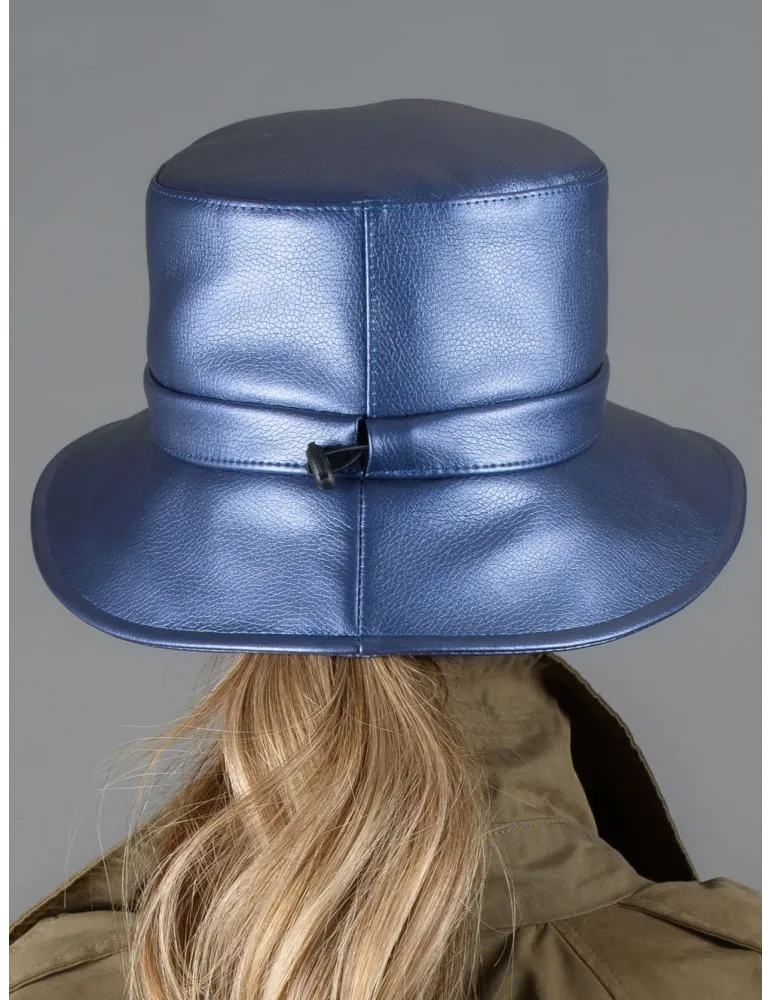 Bissoli Fashion Hats | Cappello cloche antipioggia in eco pelle blu