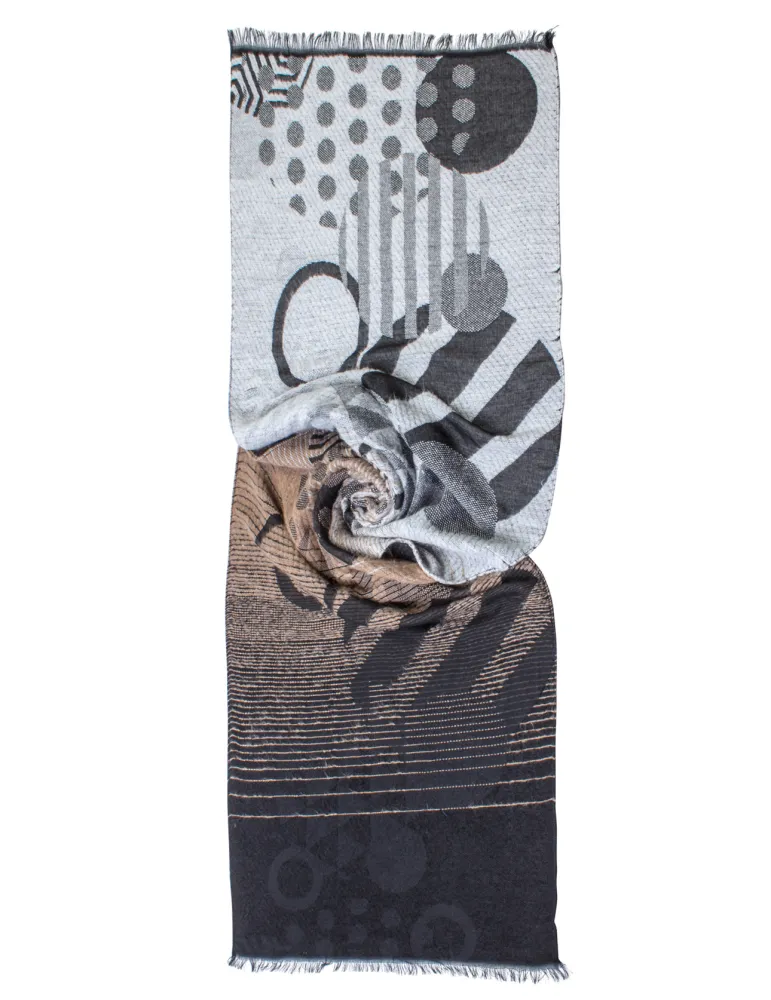Wool scarf with geometric pattern in white black and beige