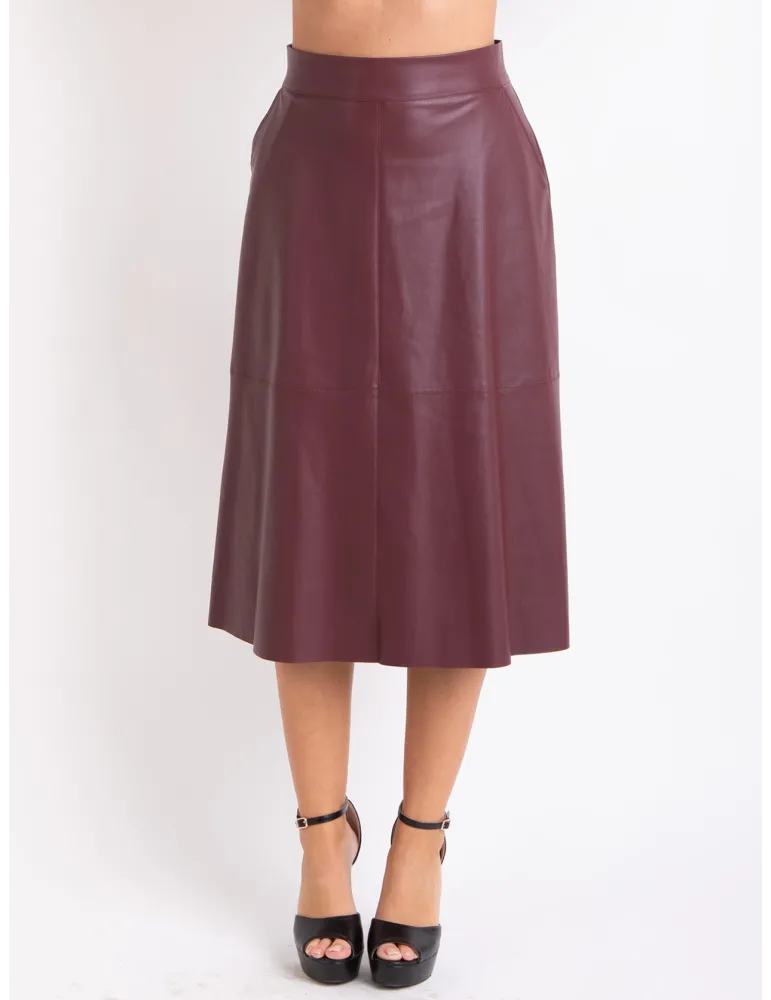 Gonna midi a trapezio in ecopelle bordeaux | Rubamori | Fino alla 52