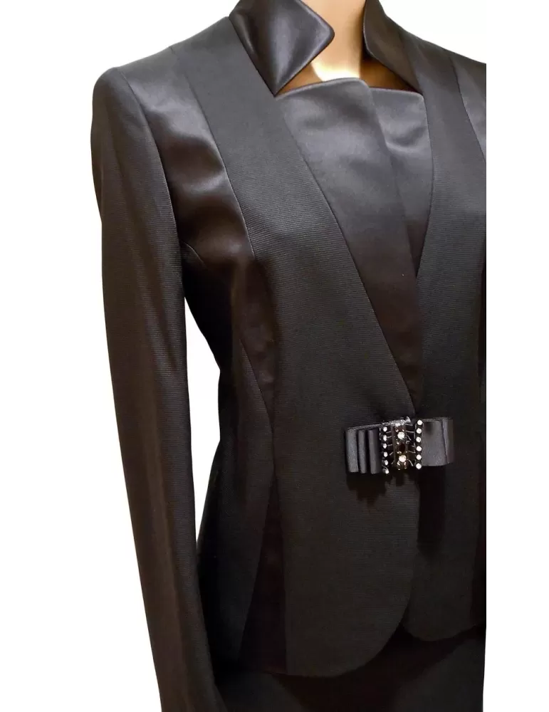 Shop online ottoman suit