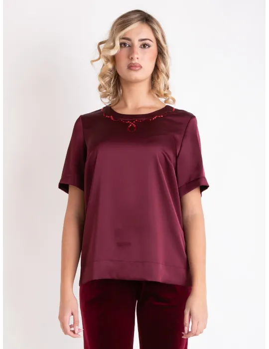 Piero Moretti plain burgundy silk blouse with rhinestones Piero Moretti plain burgundy silk blouse with rhinestones