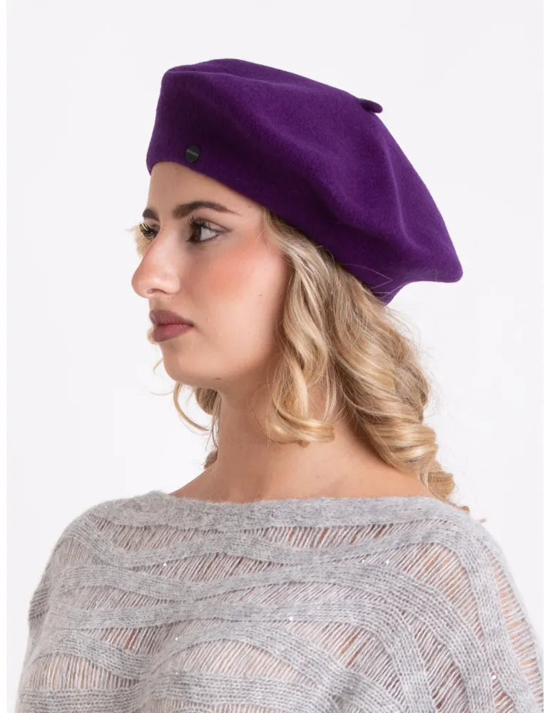 Purple wool beret by Complit