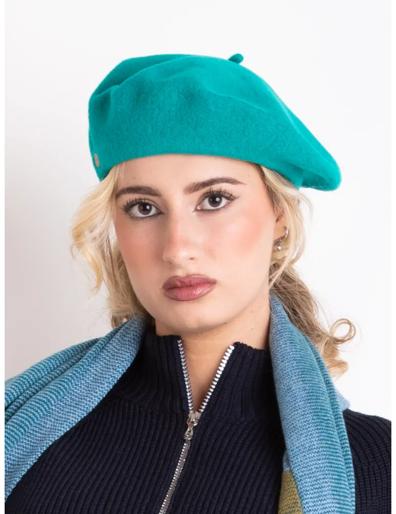 Emerald green wool beret by Complit