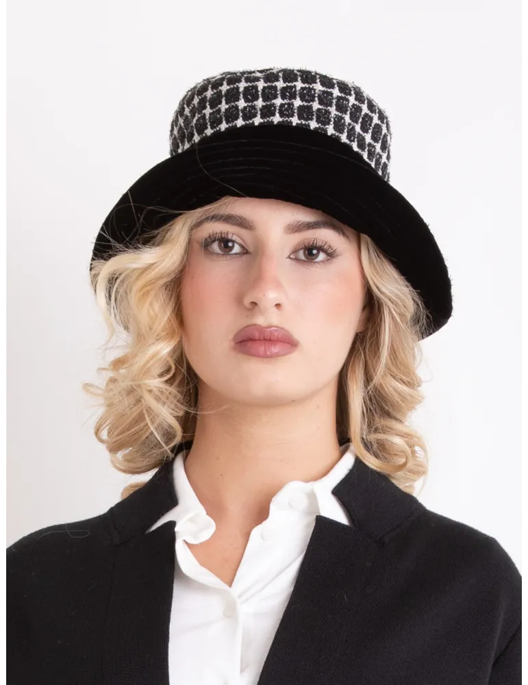 Complit Fashion Hats | Cloche bianco e nero lurex "Chanel" con velluto