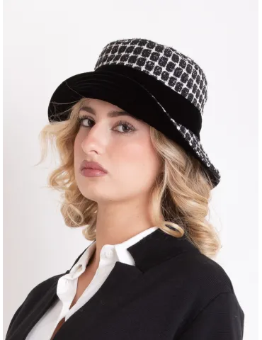 Complit Fashion Hats | Cloche bianco e nero lurex "Chanel" con velluto 2