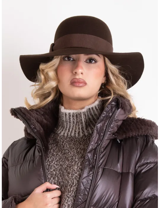 Brown wool Hat with wide brim by Complit