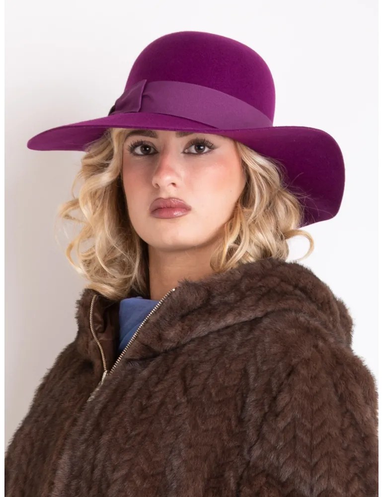 Purple wool Hat with wide brim by Complit
