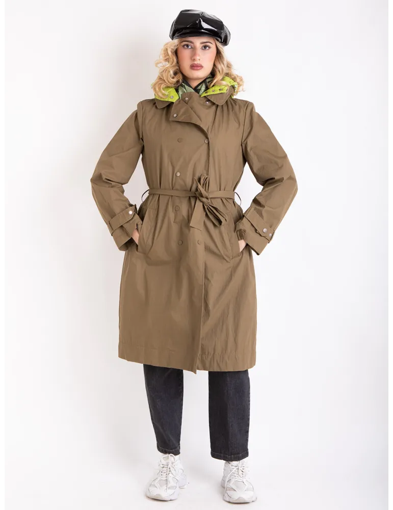 Stylish Long military green trench coat with lime detachable padding