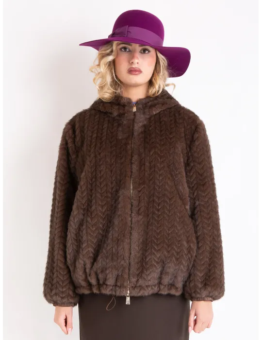 Giaccone di pelliccia marrone reversibile con cappuccio fino alla 58
