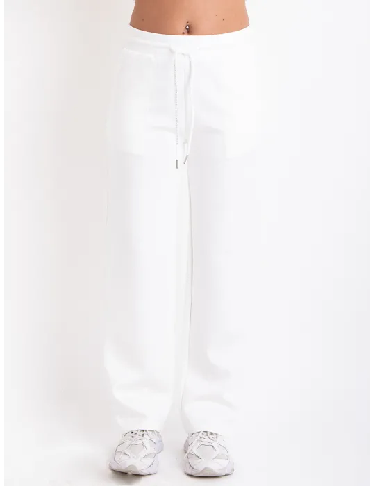 Relaxed-fit white trousers with elastic waist band