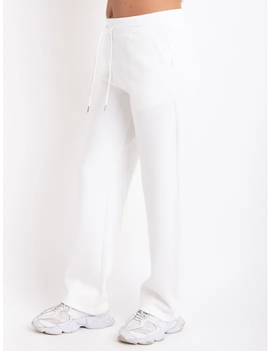 Relaxed-fit beige cargo trousers | Chic tracksuit outerwear for women