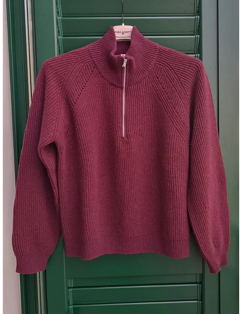 Burgundy merino & cashmere mock turtleneck sweater | Frida Madè Italy Burgundy merino & cashmere mock turtleneck sweater | Frida Madè Italy