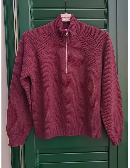 Burgundy merino & cashmere mock turtleneck sweater | Frida Madè Italy Burgundy merino & cashmere mock turtleneck sweater | Frida Madè Italy
