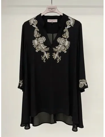 Piero Moretti | Blusa caftano nero con ricami orientali sull'oro