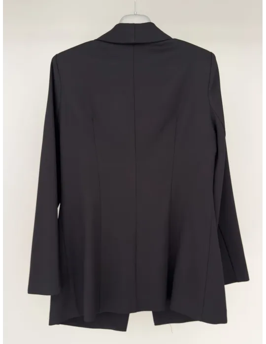 Tailleur nero maschile con cinta e pantaloni palazzo fino alla 54