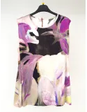 Sleeveless blouse in viscose satin with fuchsia floral print