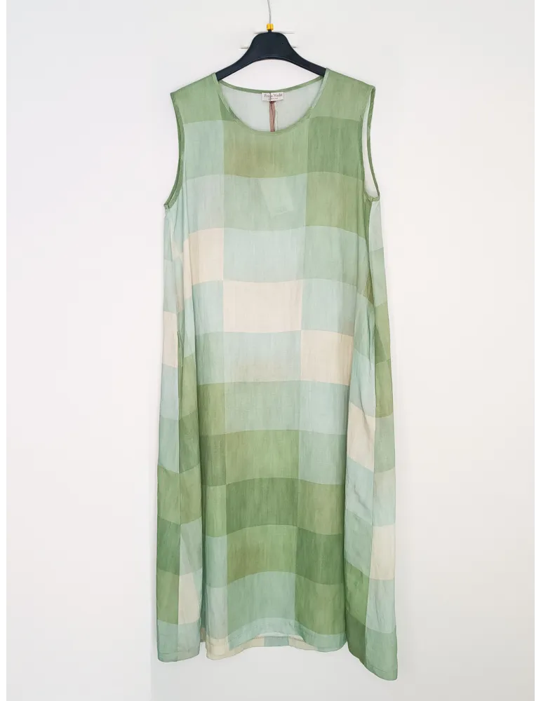 Abito canotta midi in viscosa e lino a quadri sul verde Frida Madè