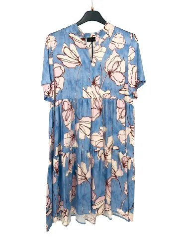 Light blue and pink floral tiered dress in 100% viscose