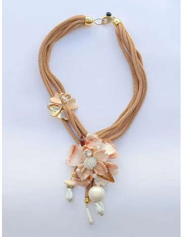 Handmade rigid short necklace with bronze worked flower 2