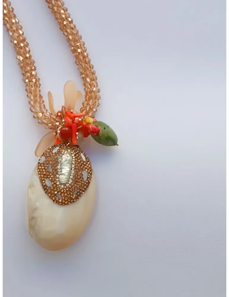 Collana artigianale lunga anallergica con resine perle e cristalli