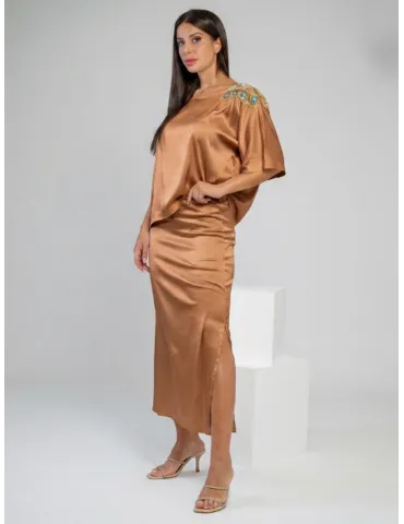 Butterfly-Embellished Blouse and Long Skirt Set in Tobacco