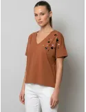 Maglia t-shirt marrone oversize con strass e paillettes Olivia Rei