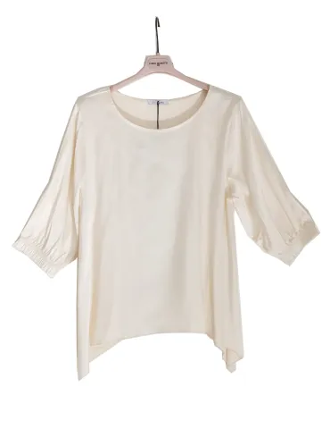 Blusa a trapezio bianco latte in raso di viscosa Olivia Rei Curvy 2
