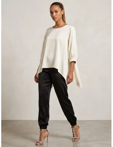 Milky white trapeze blouse in stretch viscose satin