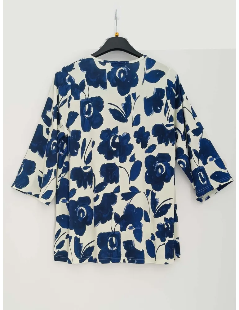 Floral kaftan-style blouse in shades of blue and milky white