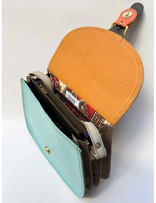 Soruka borse e accessori in vera pelle progetto equo-solidale