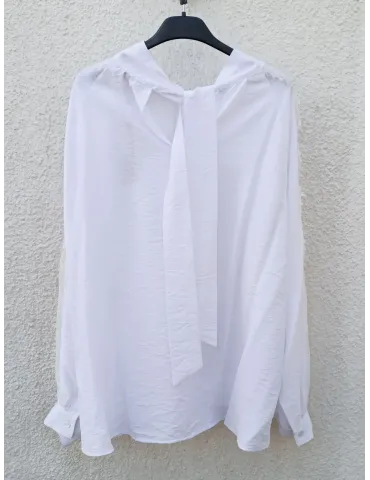 Camicia blusa bianca oversize con pizzo e fiocco posteriore by Mousse 2