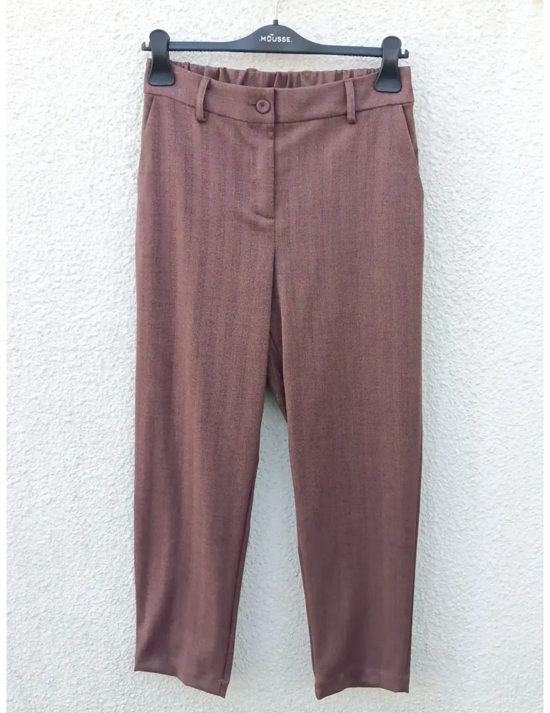 Burgundy beige and blu Herringbone Tailored Suit with Belt