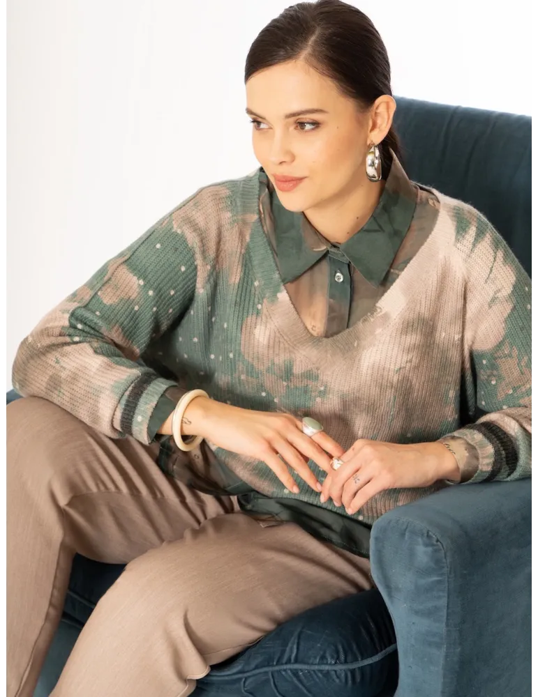 Wool-Blend V- neck Sweater in Green and Beige
