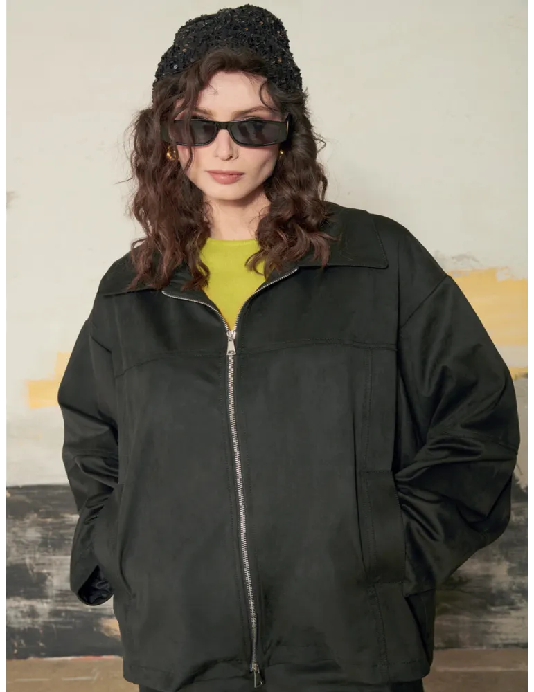 Giaccone bomber oversize in camoscio nero con zip Mousse