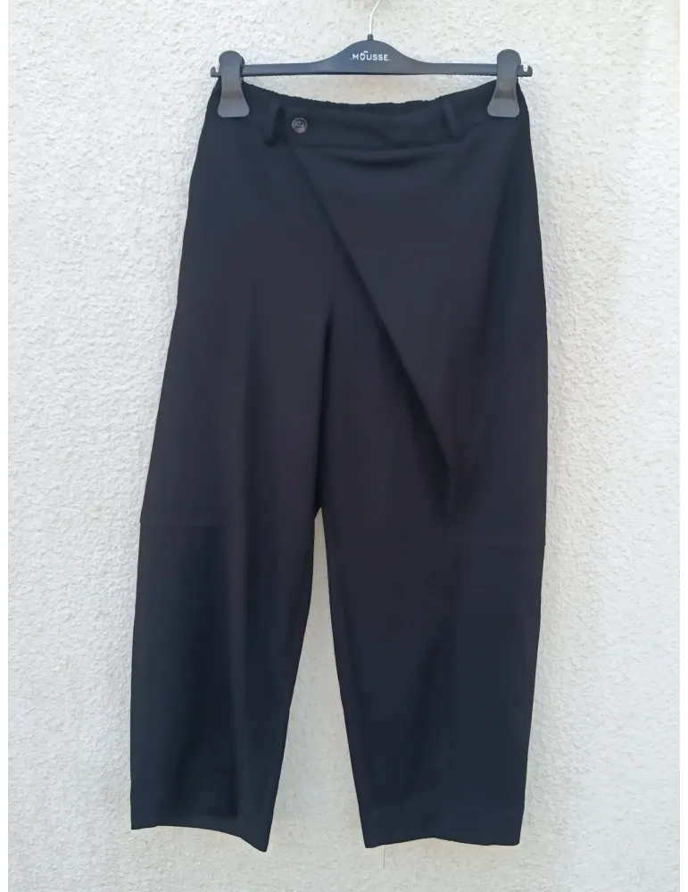 Black Wrap Carrot-Leg Trousers by Mousse