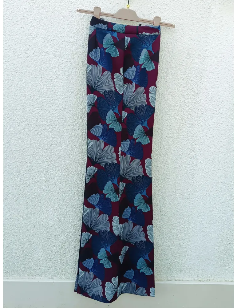 Burgundy and blue ginkgo leaves printed flared trousers Maesta Milano