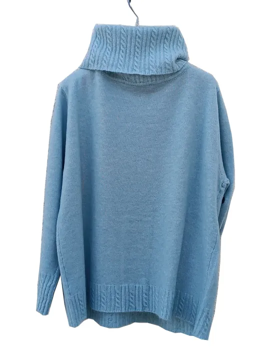 Light blue turtleneck sweater with pockets