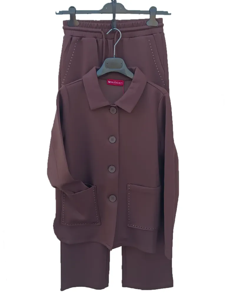 Brown neoprene-effect sweatshirt jacket with patch pocket in plus size