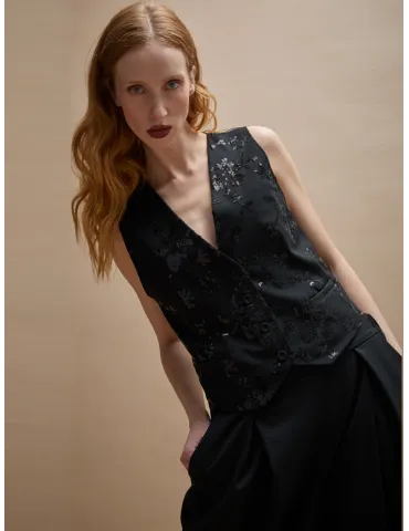 Gilet panciotto in raso e cady nero con ricami di paillettes Amethist