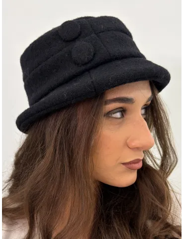 Cappelli donna Complit | Cloche nera in lana cotta con bottoni