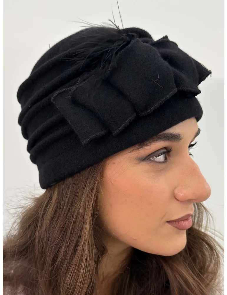 Pure Wool Beret-Style Hat with Bow and Feathers by Complit