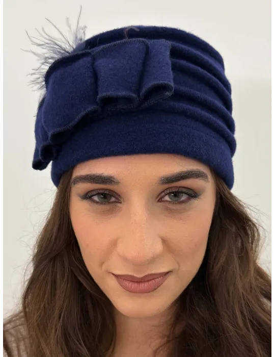 Cappelli donna Complit | Cappello in pura lana con fiocco e piume