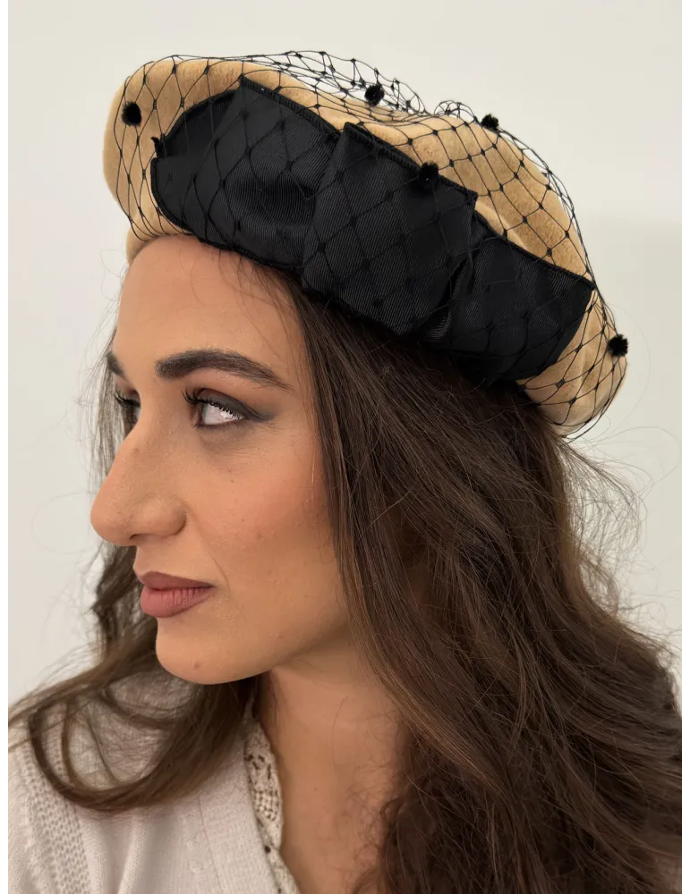 Stylish women's fashion Hats | Wool beret | Complit Italian Elegance
