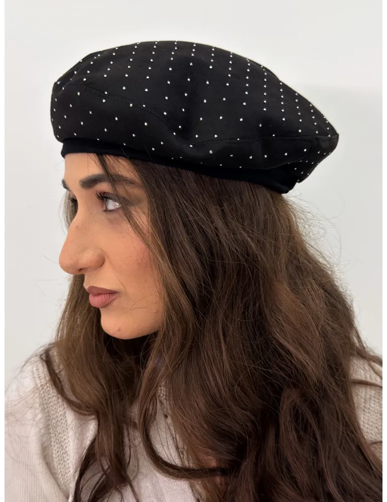 Black wool beret with shiny rhinestones by Complit
