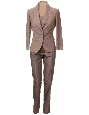 Three pieces suit