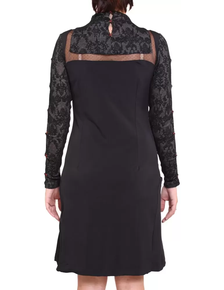 Kleid mit gepunkteten Tüll Einsätzen