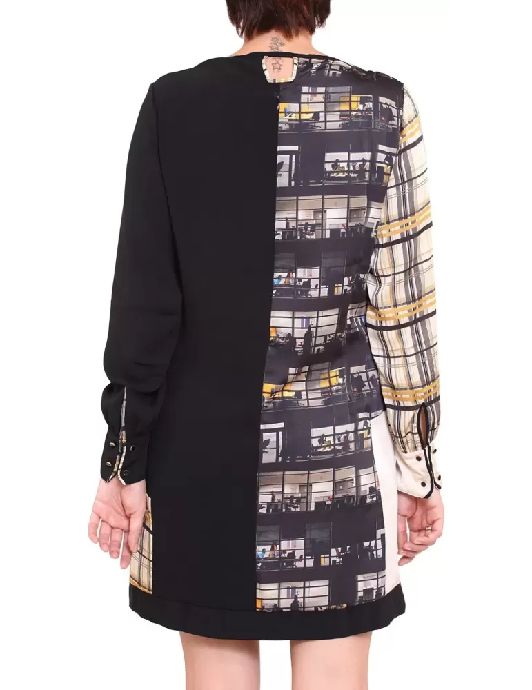 Kleid mit Fantasy Satin-Einsatz