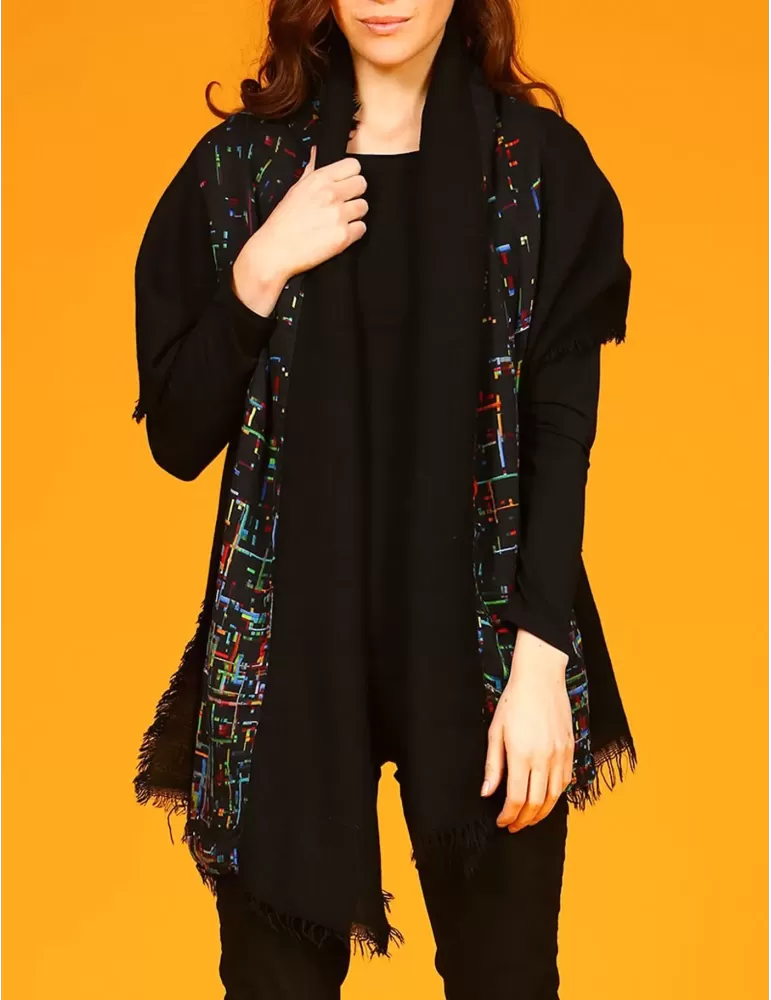 Stola nera in lana Aventures des toiles 947394 Stola nera in lana Aventures des toiles 947394